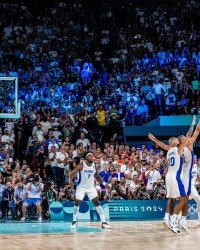 戈贝尔评价库里奥运决赛发挥：见证传奇时刻倍感荣耀