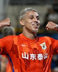 开云电子-泰山争议双子星变红花 廖力生克雷桑正是转型必备