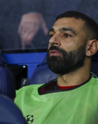 开云体育app-沙特媒：胜利主帅对签萨拉赫持开放态度，或面临其他沙特球队竞争